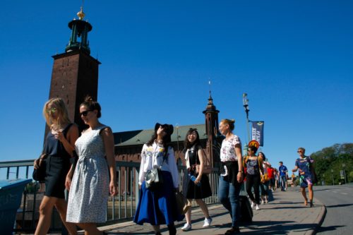 Guided tour continues towards Stockholm Old Town. Photo: Carolina Hawranek